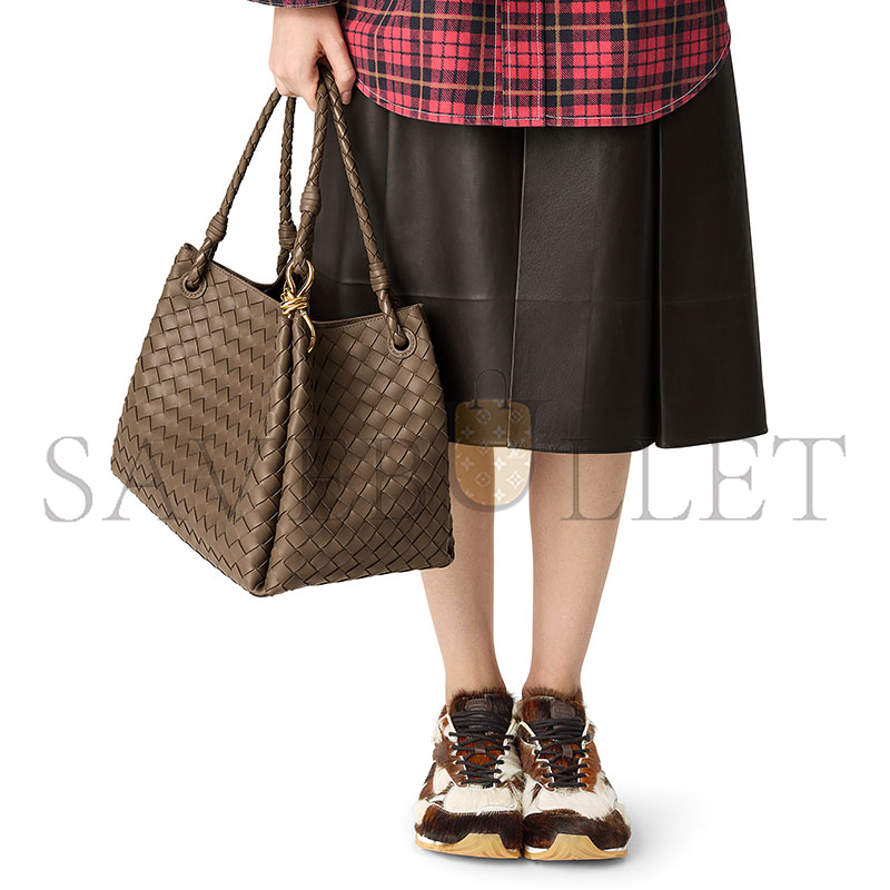 bo*te*ga Ve*ne*ta large parachute shoulder bag 796571vcppt2360 (30*26*20cm)